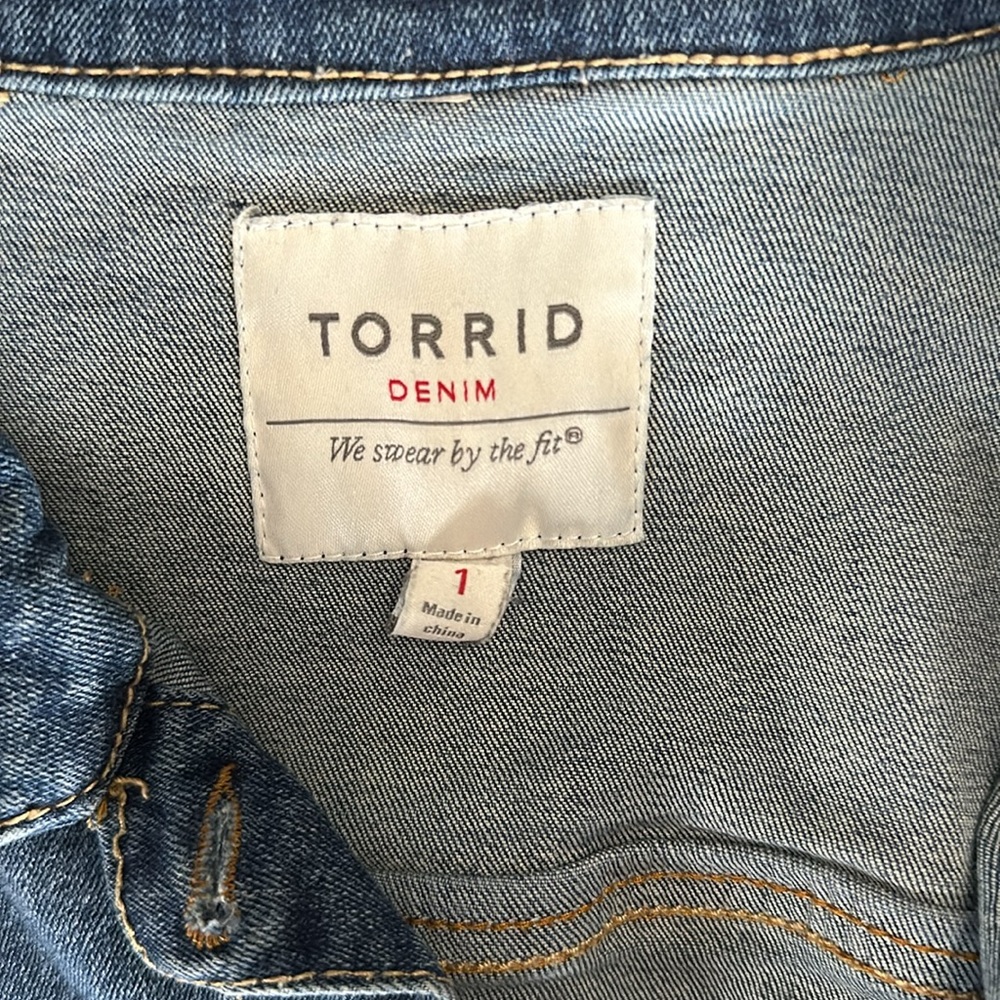 Torrid Denim Jacket - Picture 3 of 4